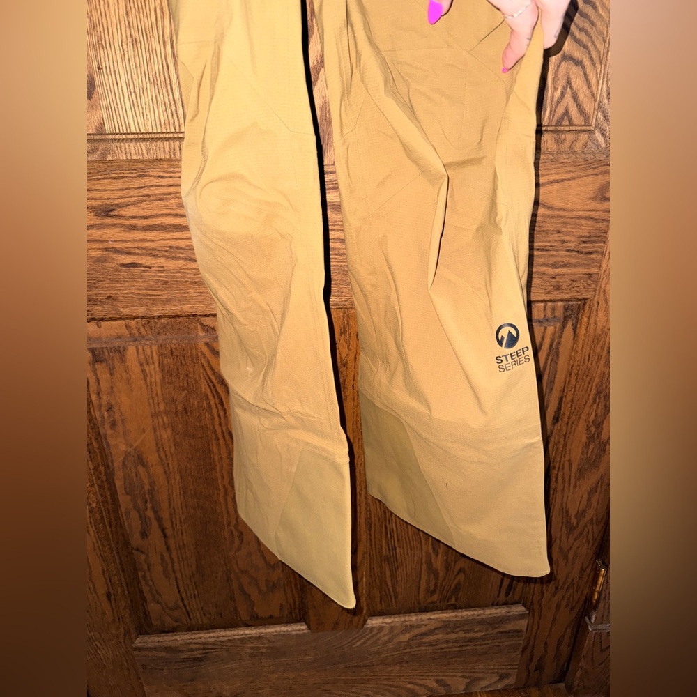 The North Face Tan and Black Ski Pants size medium women’s - Picture 4 of 7